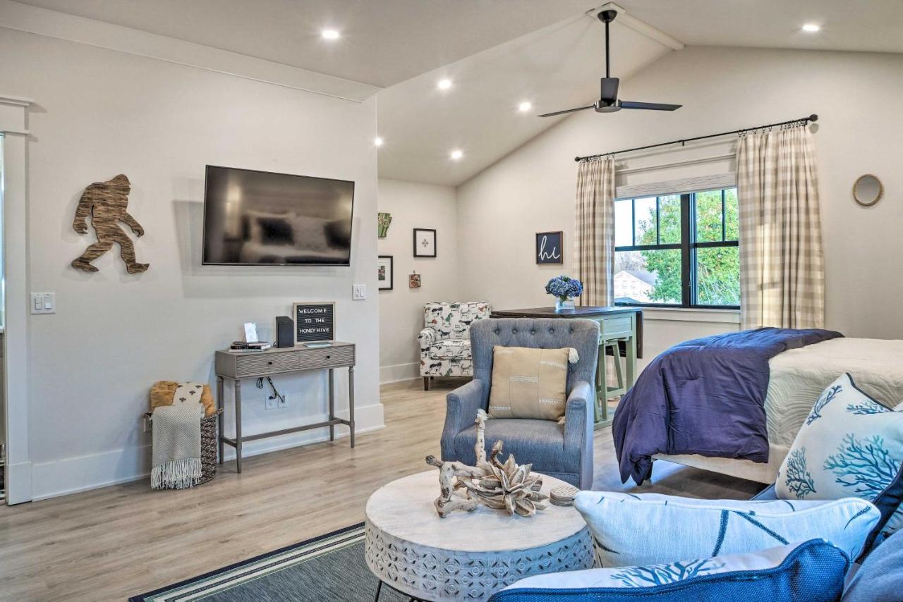 Airy Bentonville Studio Less Than 1 Mile To City Square! Eksteriør billede